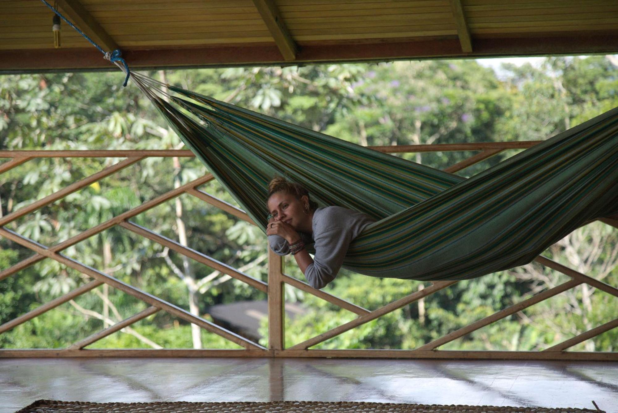 Wisdom Forest Lodge Тена Екстериор снимка