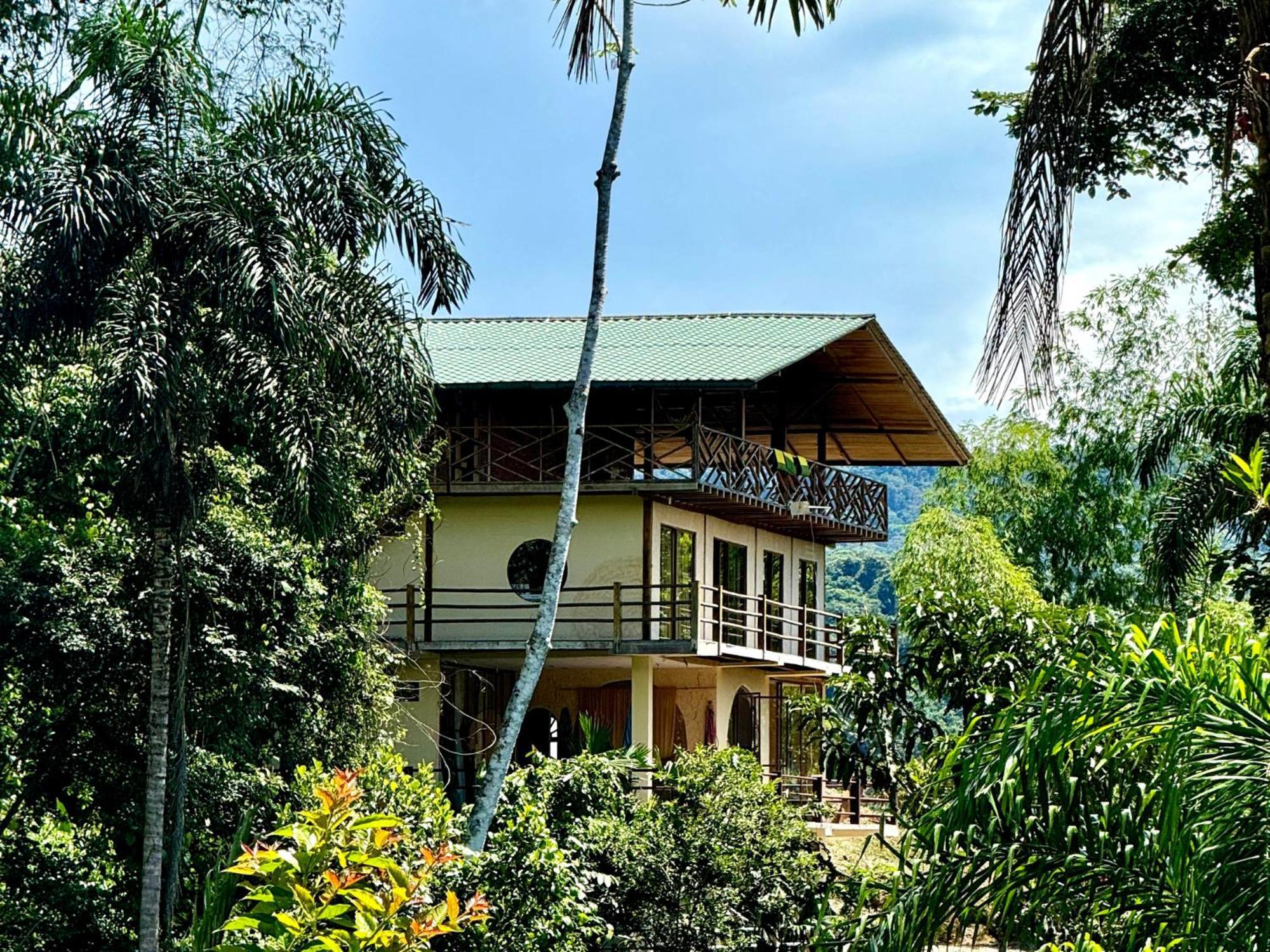 Wisdom Forest Lodge Тена Екстериор снимка