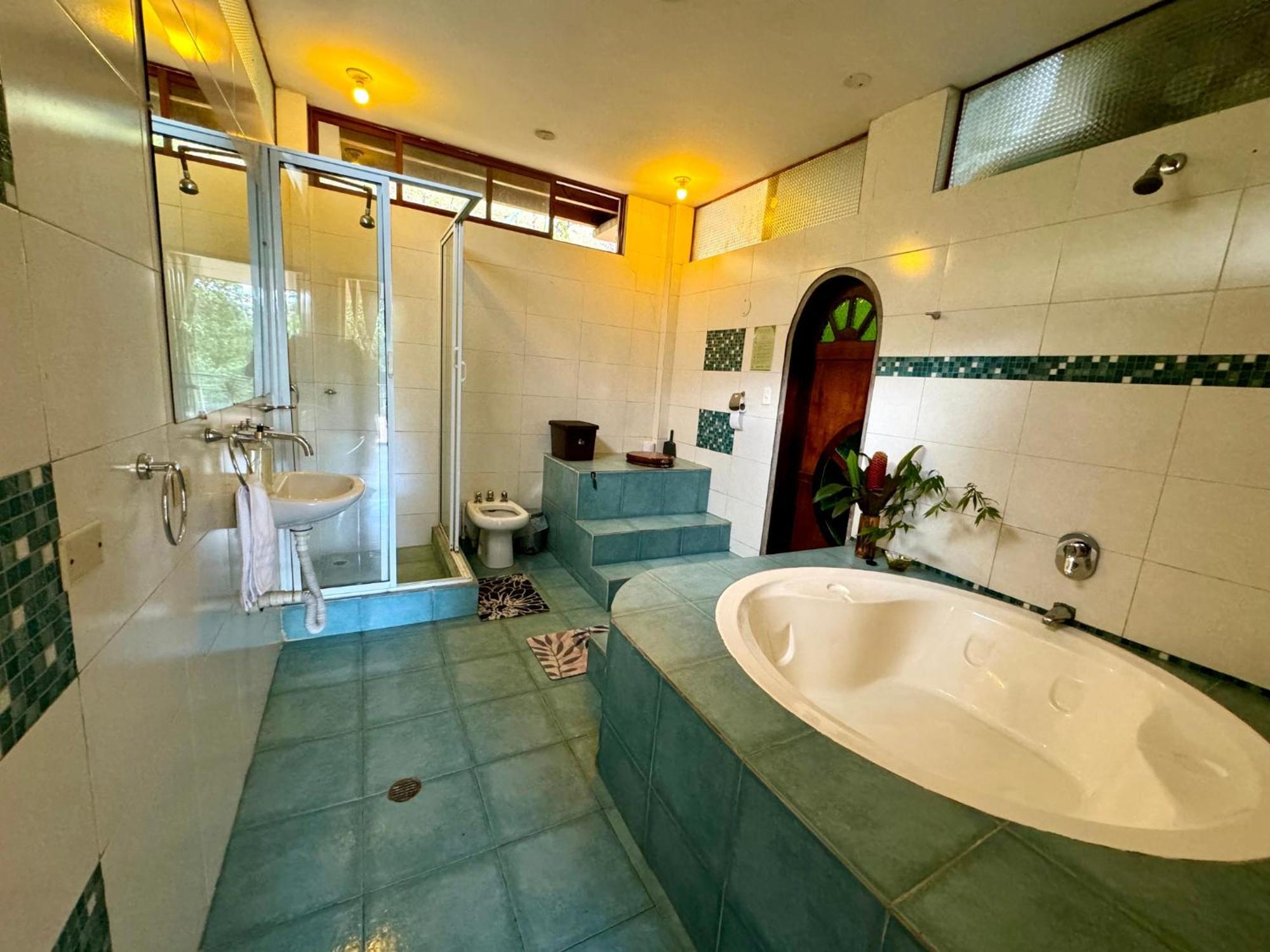 Wisdom Forest Lodge Тена Екстериор снимка