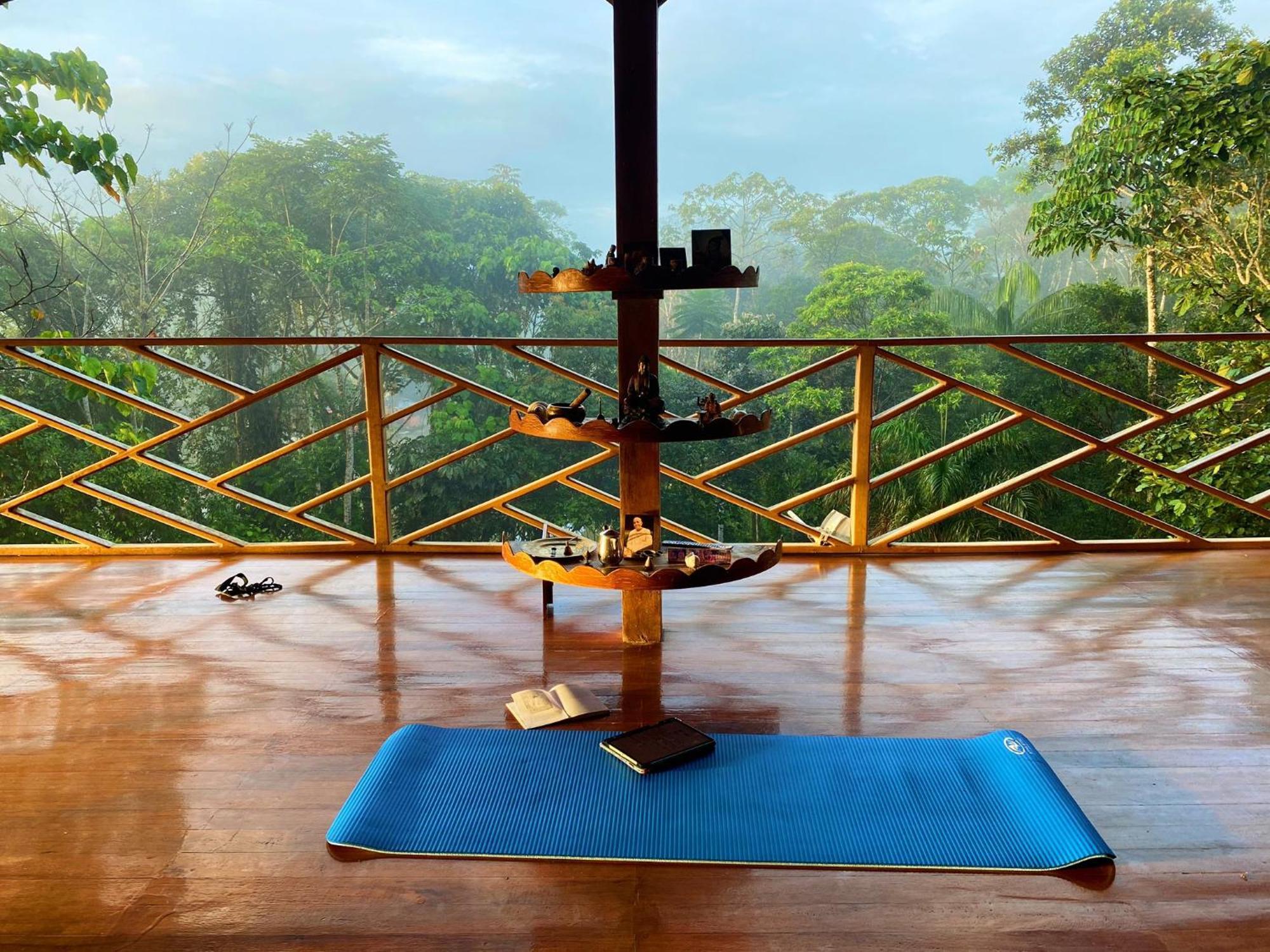 Wisdom Forest Lodge Тена Екстериор снимка