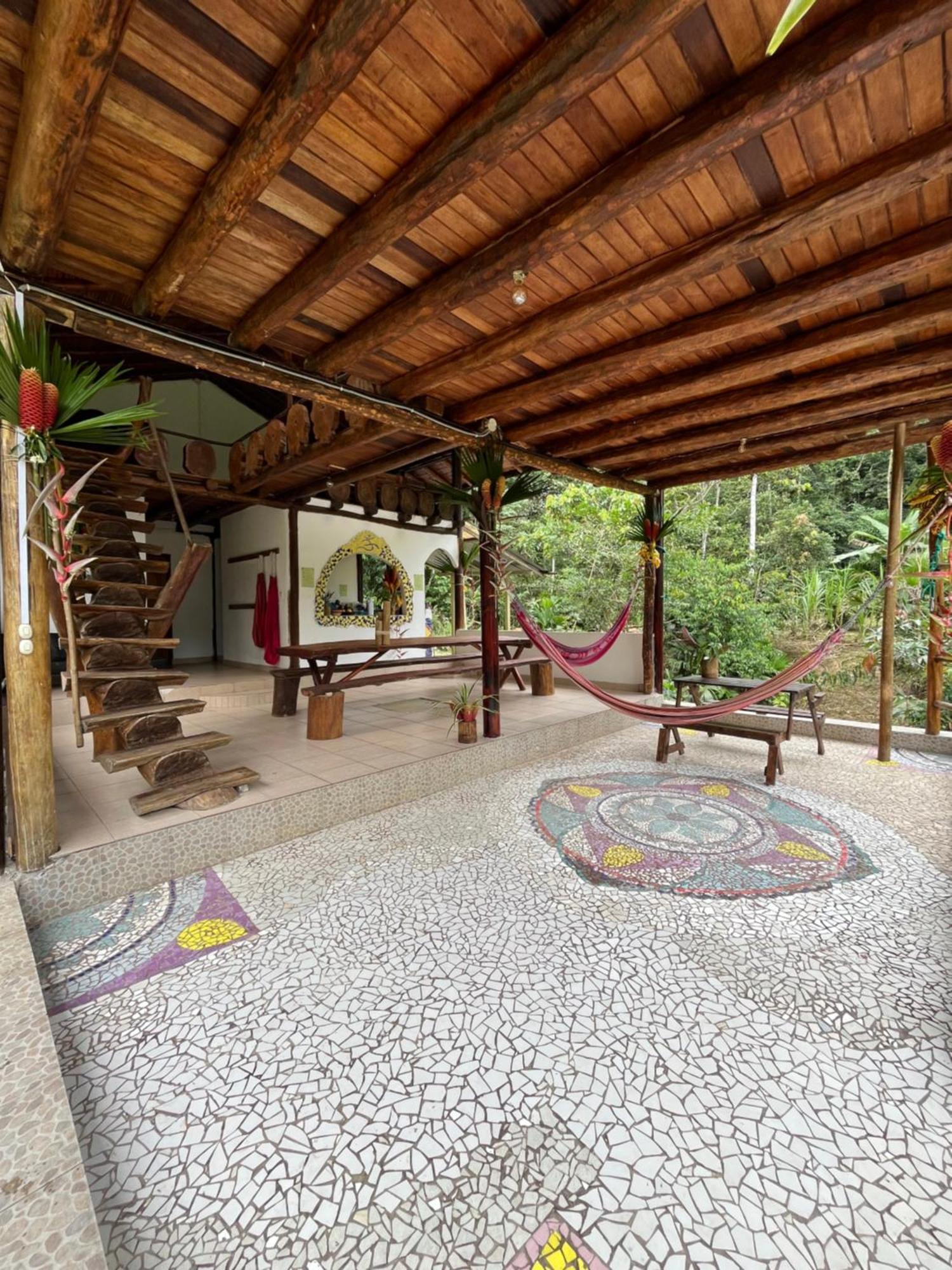 Wisdom Forest Lodge Тена Екстериор снимка