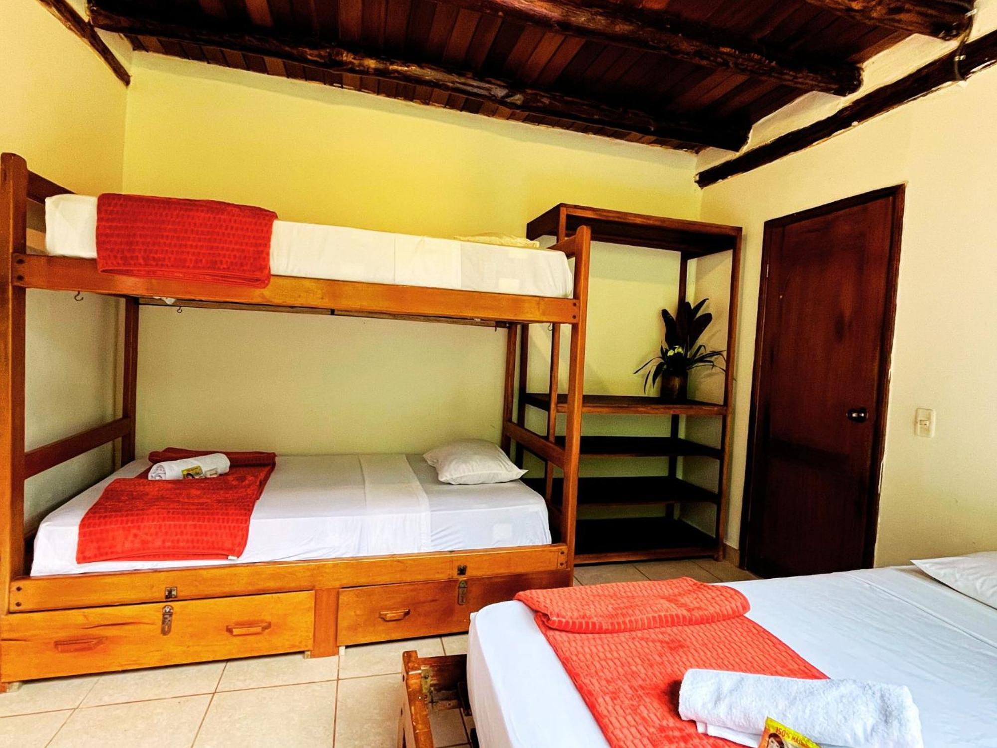 Wisdom Forest Lodge Тена Екстериор снимка