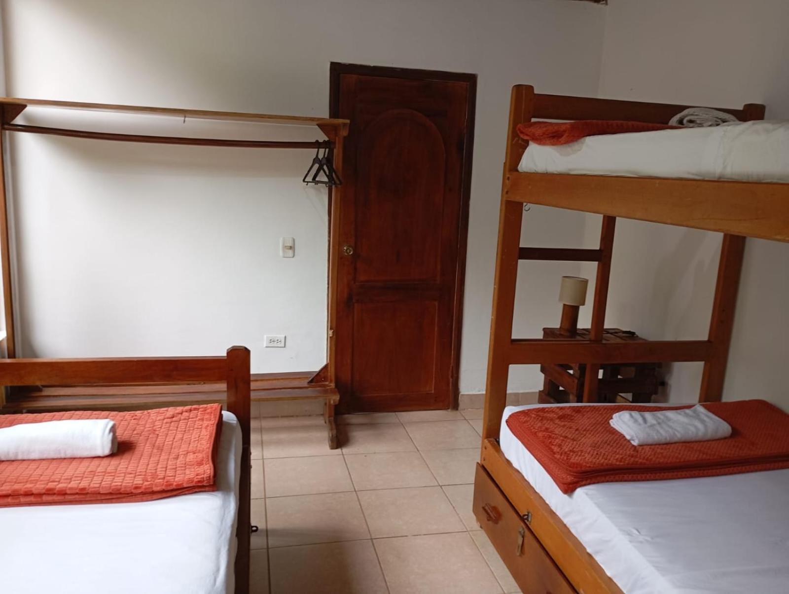 Wisdom Forest Lodge Тена Екстериор снимка